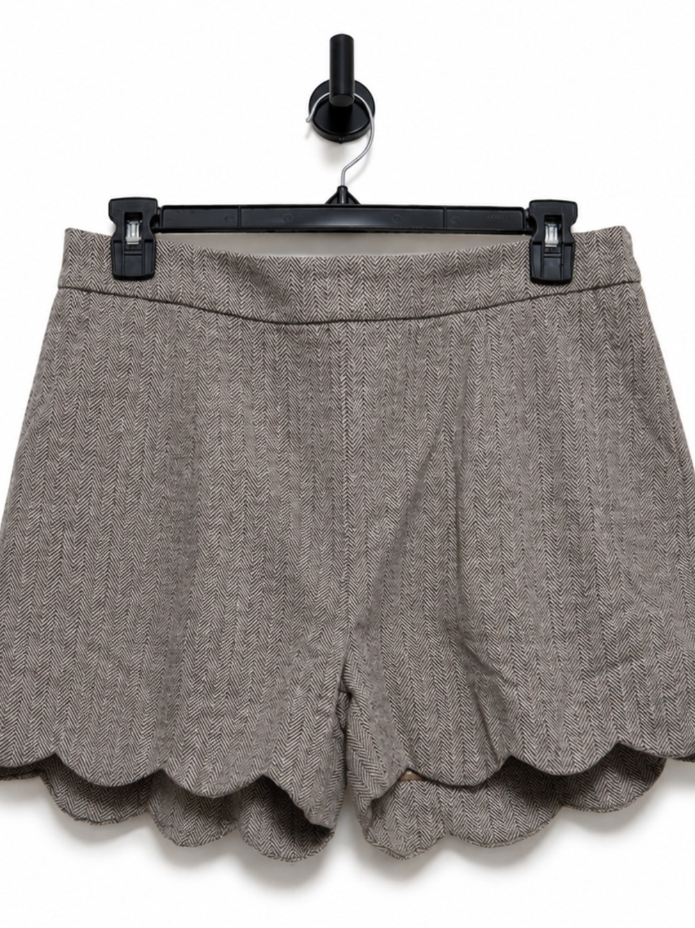 NWT ee:some Herringbone Scallop Hem Linen Blend Shorts